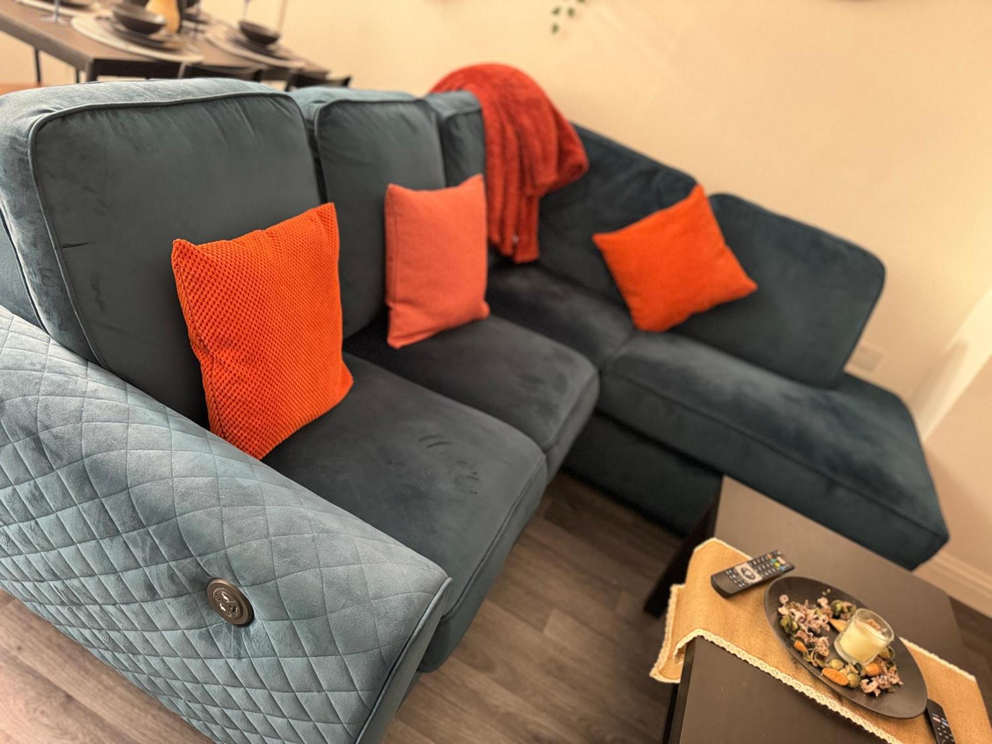 Group Bookings: Up To 30 Guests Across 5 Spacious Flats! Keyless Access Free Wifi & Parking Birmingham Exterior photo